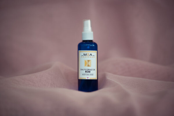 Eau florale de rose